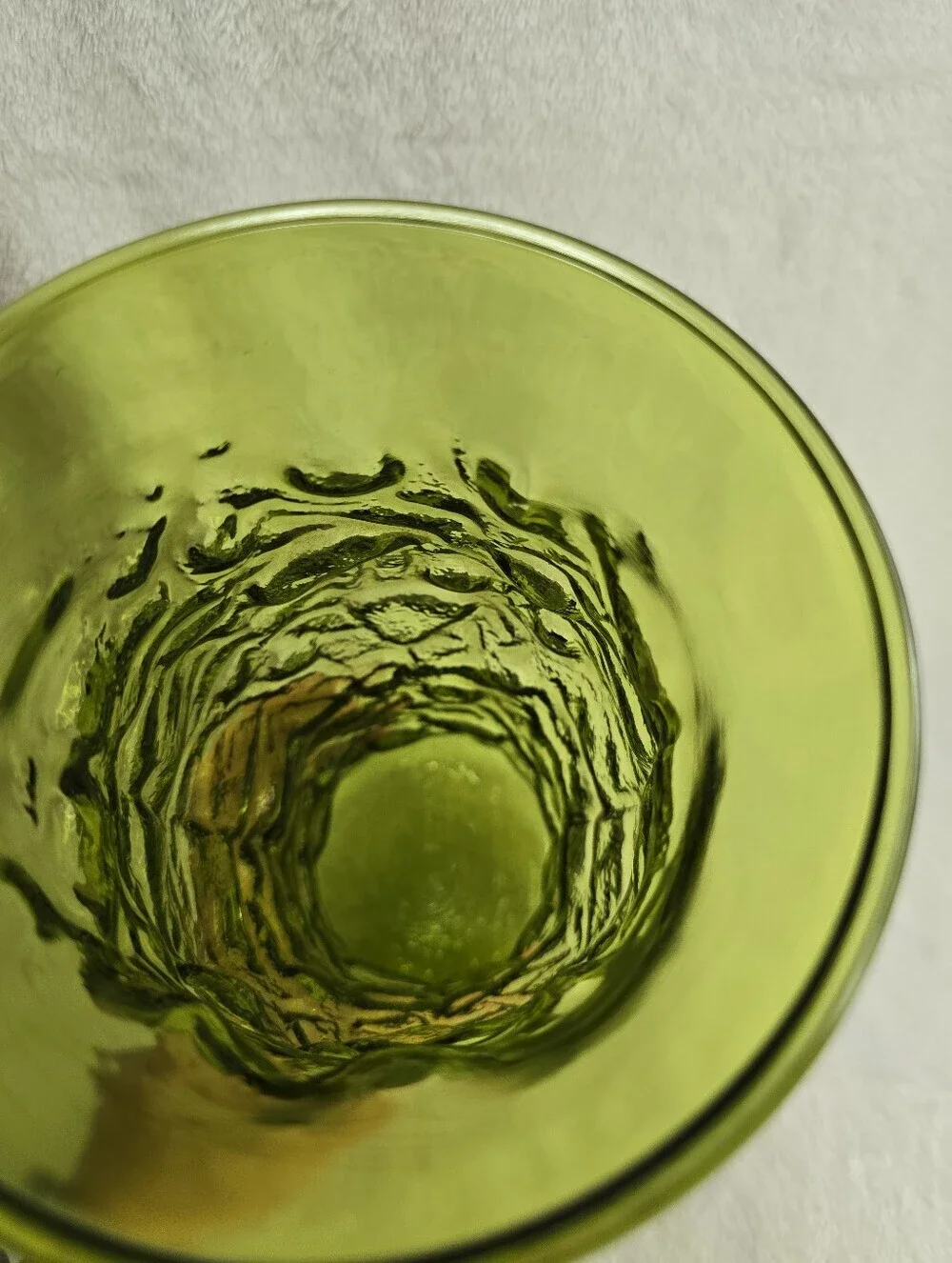 Vintage 60s EO Brody Cleveland USA Avocado Green Crinkle Vase, MCM